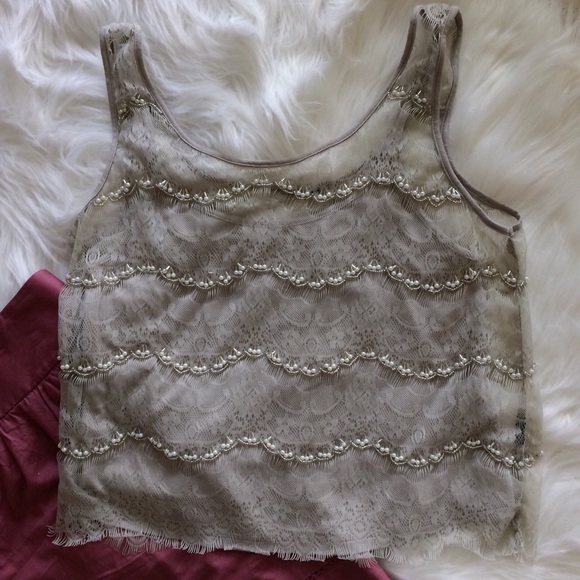 Lace Beaded Floral Crop Top - Picture 6 of 7